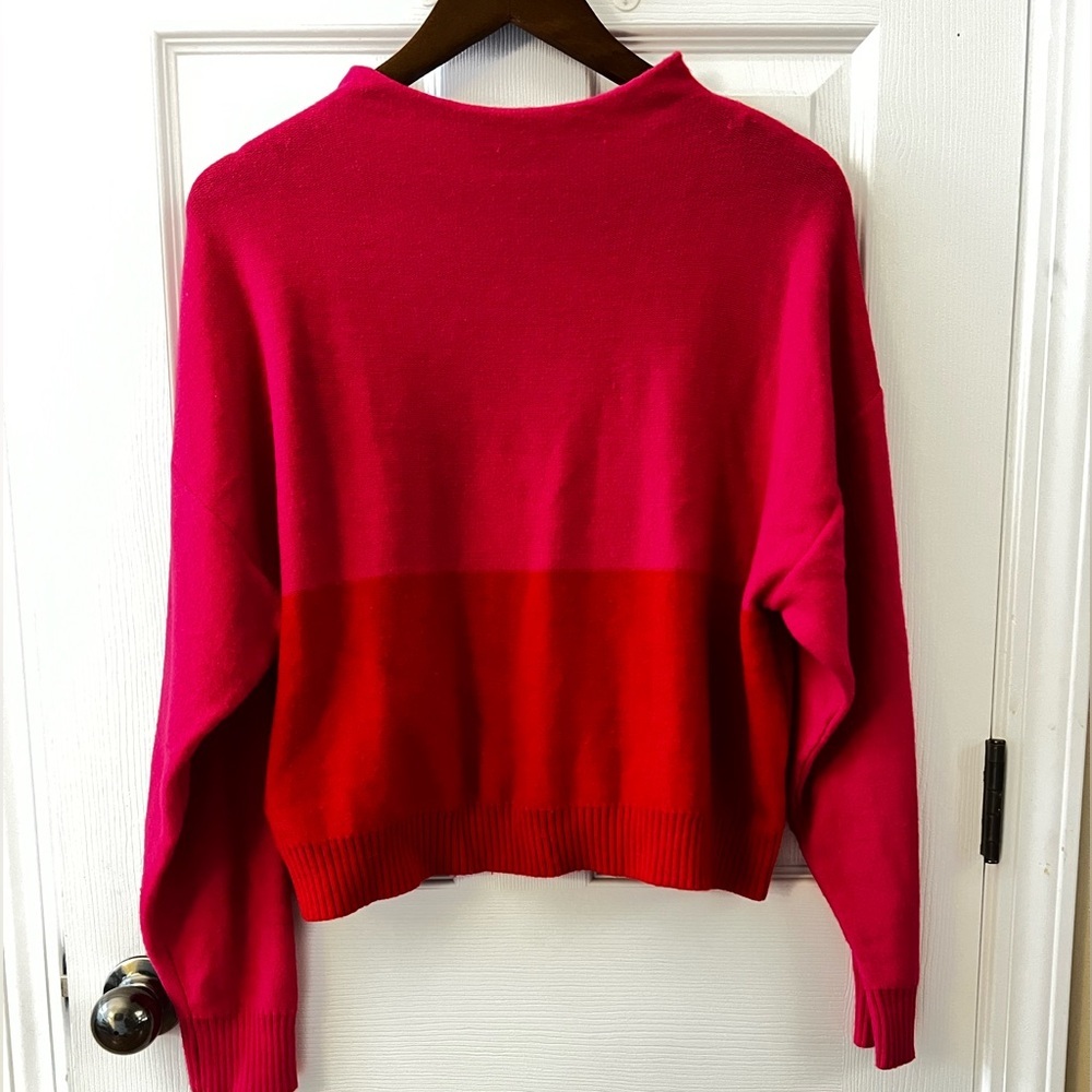 LUCYPARIS MOCKNECK COWL SWEATER SIZE SMALL